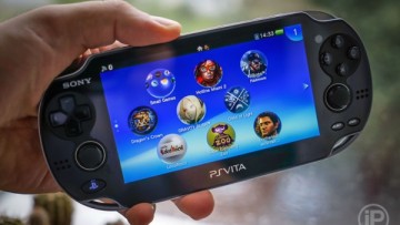 Что выбрать: консоль или смартфон