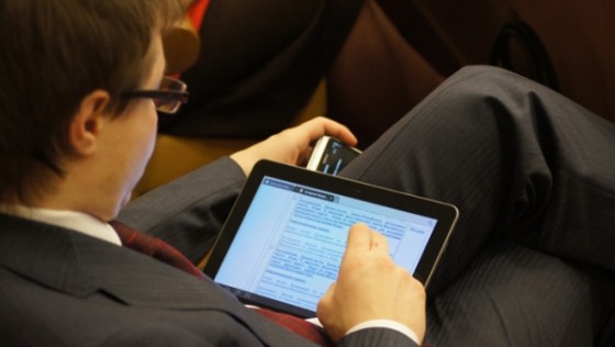 iPhone и iPad оказались шпионскими для Госдумы