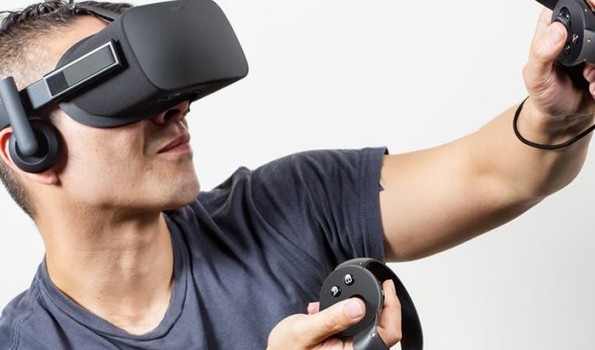 Стала известна цена устройства виртуальной реальности Oculus Rift
