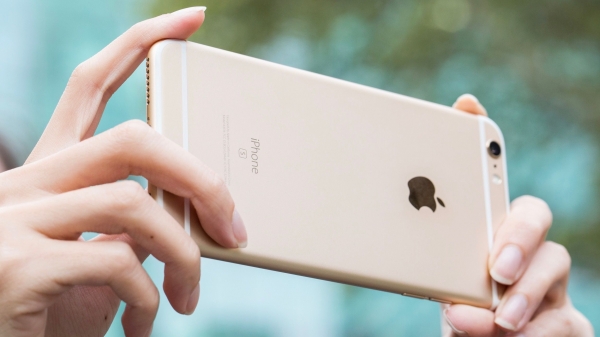 Сколько функций iPhone 6s появится в Galaxy S7?
