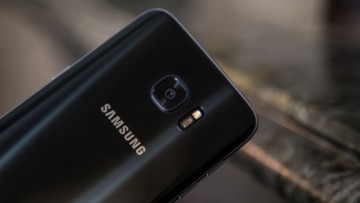 10 главных отличий нового Galaxy S7 от iPhone