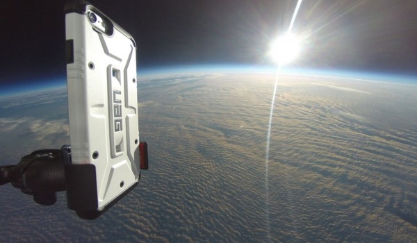 Дроп-тест века: iPhone 6 «уронили» из космоса